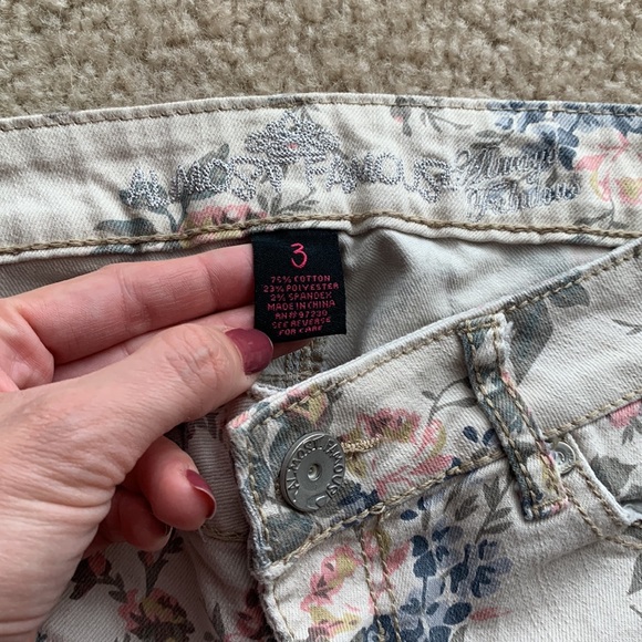 Floral denim pants - Picture 2 of 5